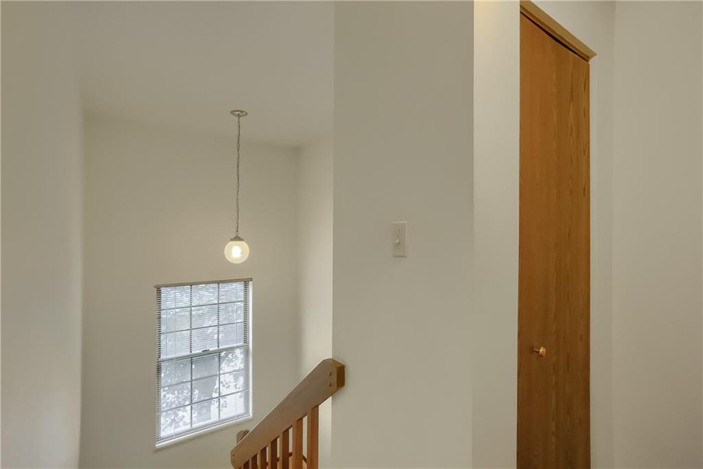 150 Old English Road Pittsburgh, PA 15237 - Photo 34 of 49 Gallery Image 34