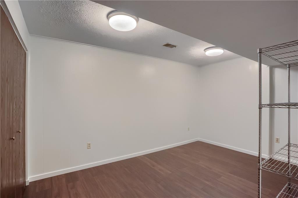 150 Old English Road Pittsburgh, PA 15237 - Photo 44 of 49 Gallery Image 44
