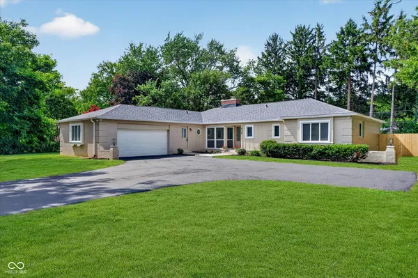 $599,900 | 430 West 64th Street, Indianapolis, IN 46260