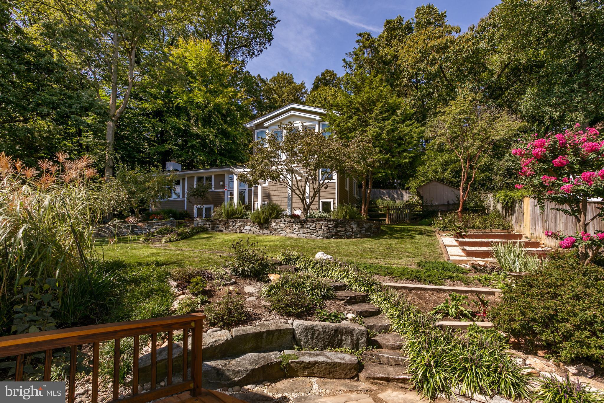 6227 Walhonding Road Bethesda, MD 20816 - Photo 2 of 3 Gallery Image 2