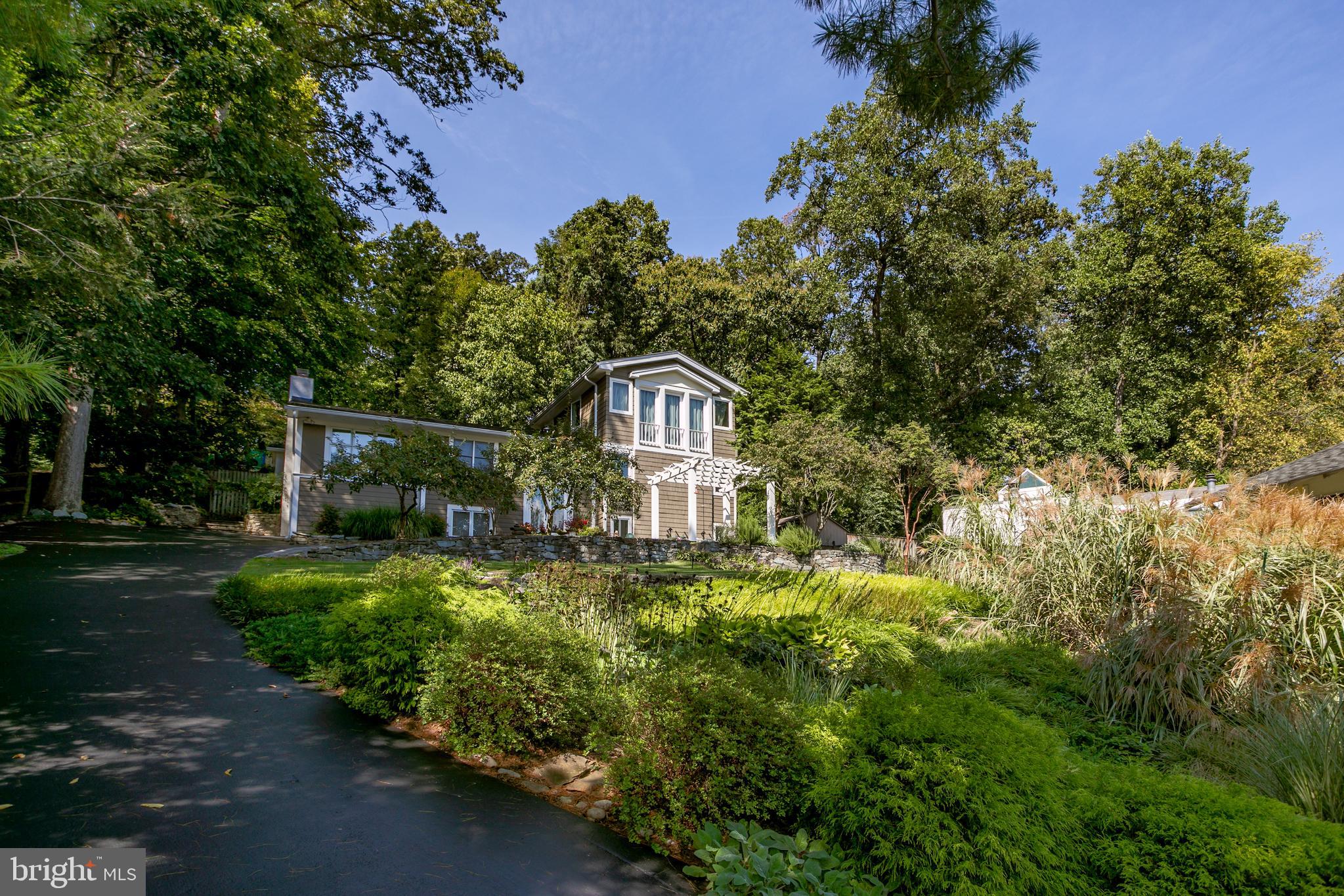 6227 Walhonding Road Bethesda, MD 20816 - Photo 3 of 3 Gallery Image 3
