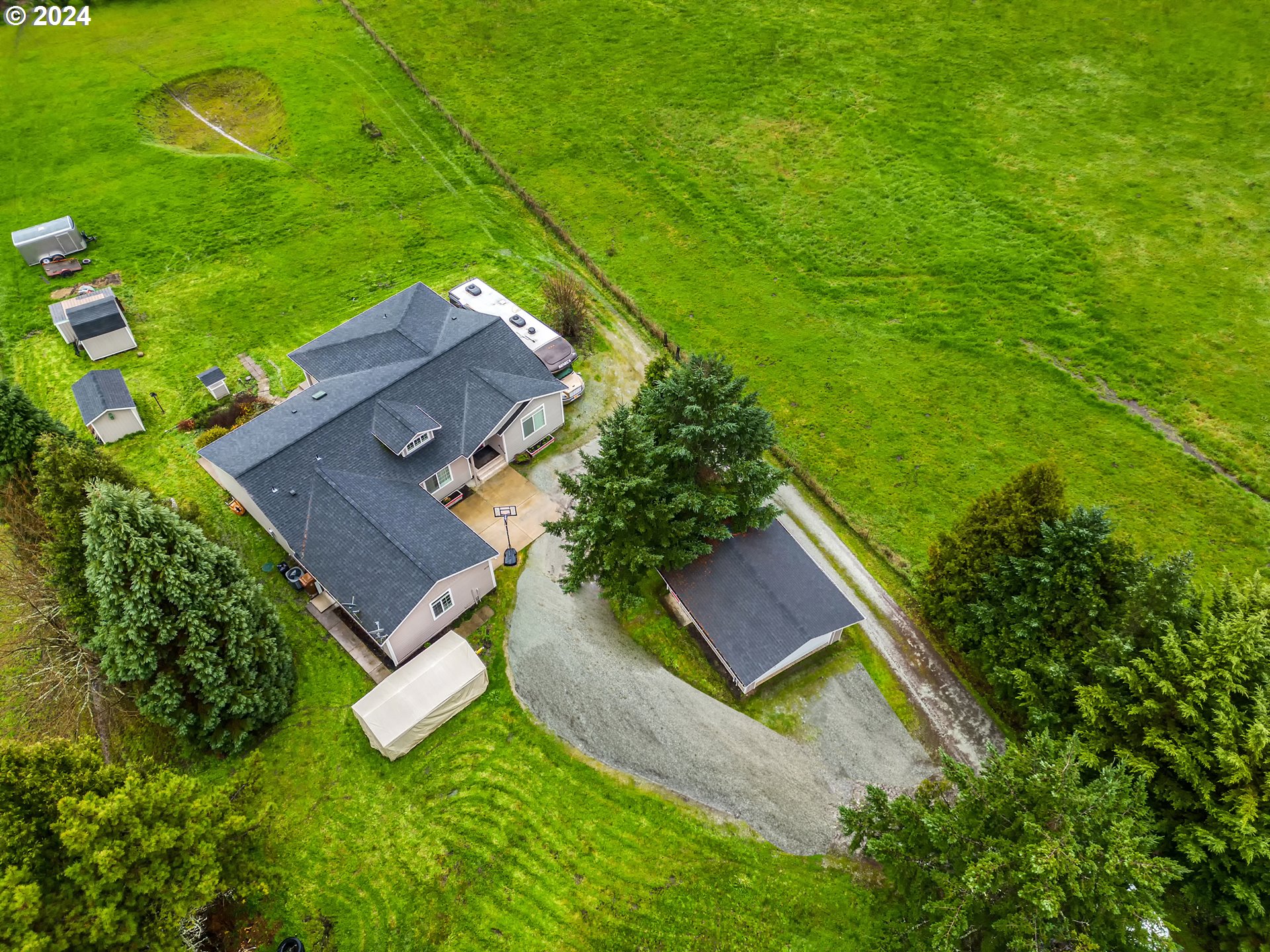 1032 Weaver Road Myrtle Creek, OR 97457 - Photo 1 of 42