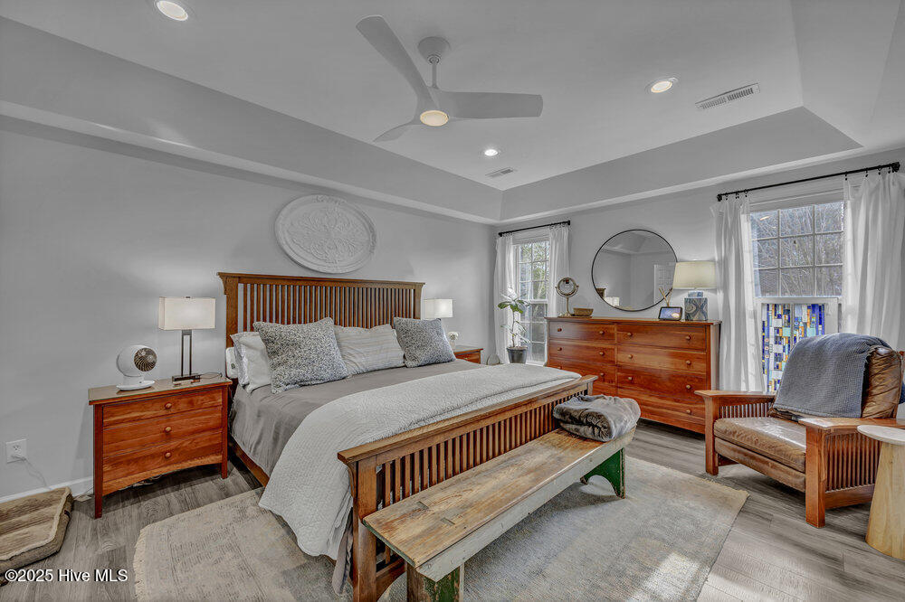 5104 Celline Court Wilmington, NC 28409 - Photo 17 of 40 Primary Bedroom