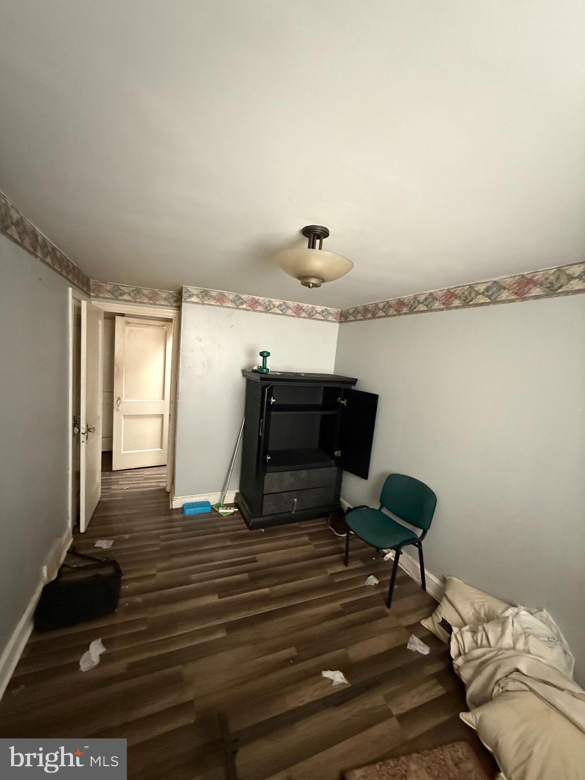 7650 Sherwood Road Philadelphia, PA 19151 - Photo 20 of 21 Gallery Image 20