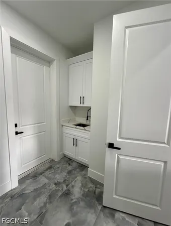 $374,900 | 490 Christopher Court, LaBelle, FL 33935