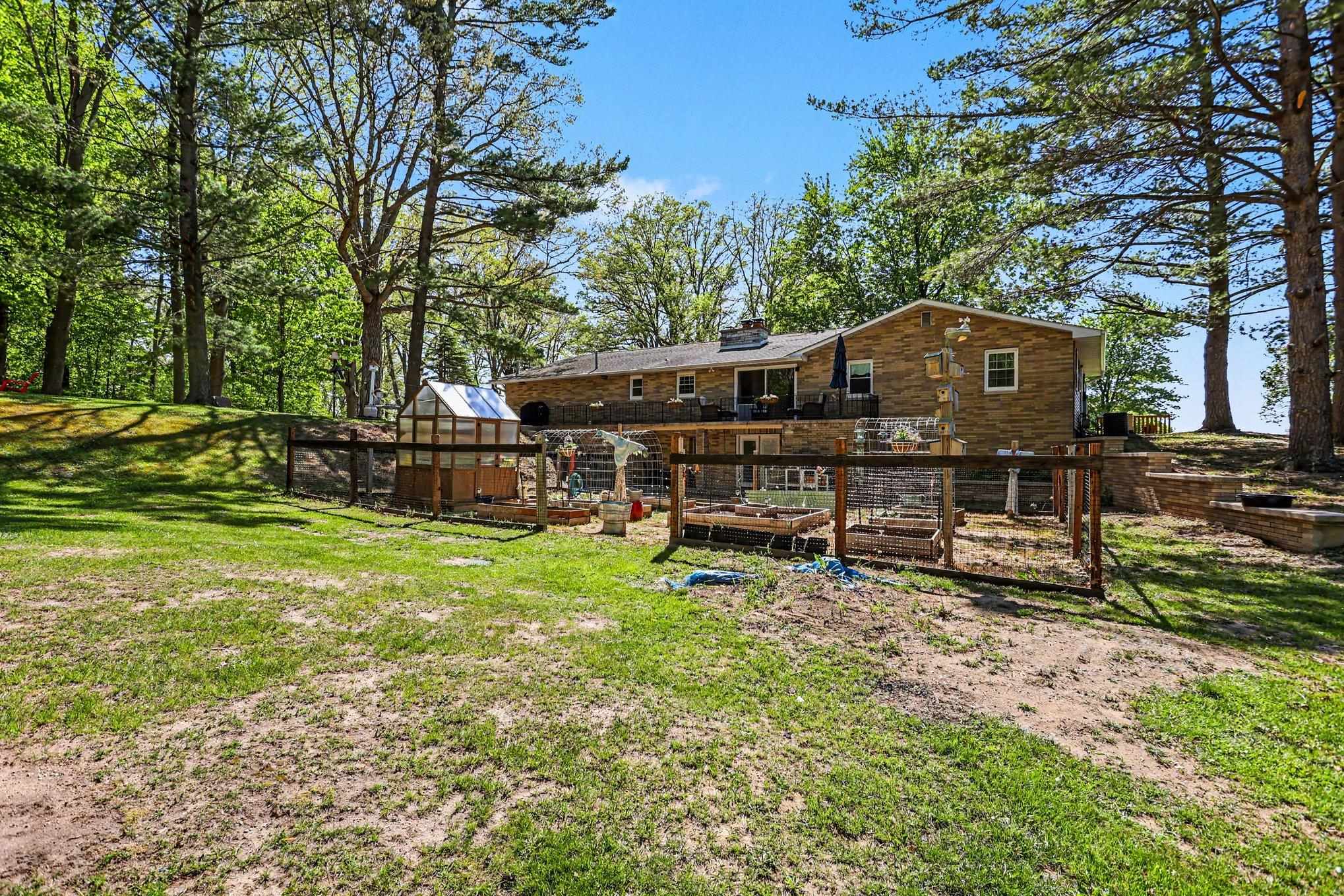 341 South Lincoln Road Mount Pleasant, MI 48858 - Photo 48 of 57