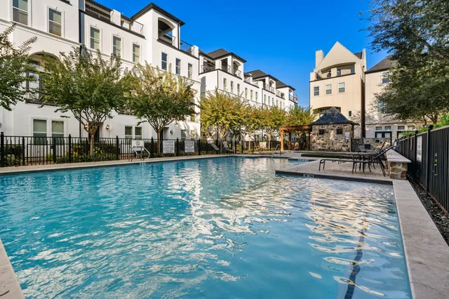 $525,000 | 10937 Wrenwood Manor, Houston, TX 77043