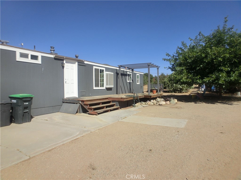 9282 Caughlin Road Phelan, CA 92371 - Photo 19 of 23