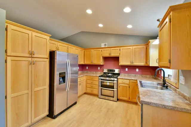 $294,500 | 6346 Cape W Court, St. Cloud, MN 56303