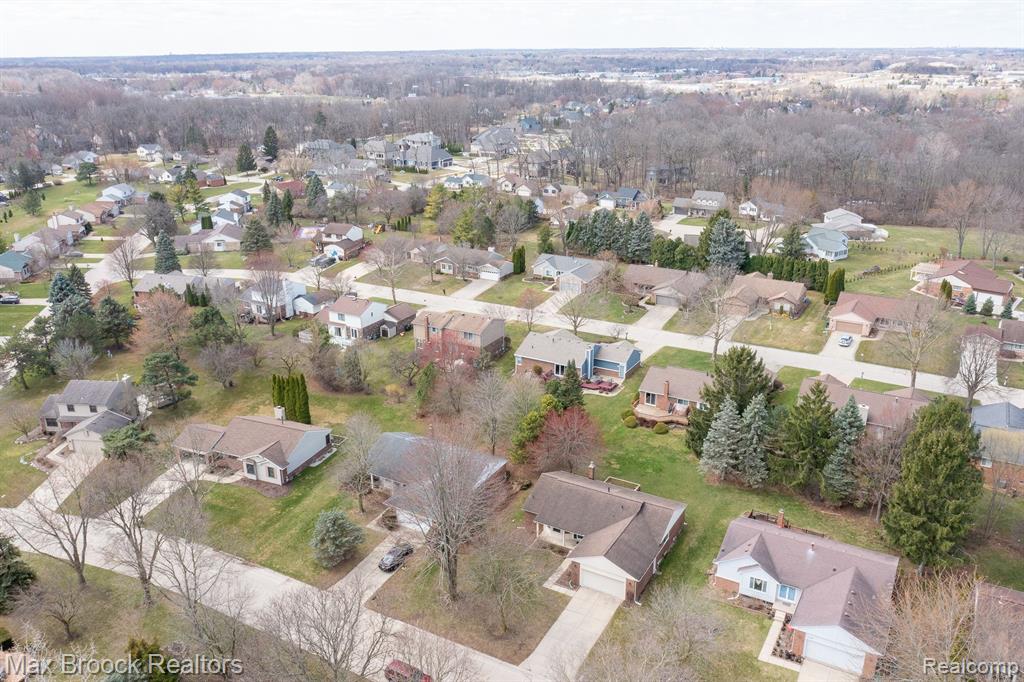 2232 Warrington Road Rochester Hills, MI 48307 - Photo 50 of 51