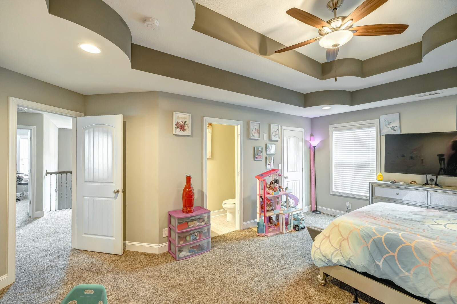 1487 Raven Road Clarksville, TN 37042 - Photo 23 of 44 a bedroom with bed and glass door