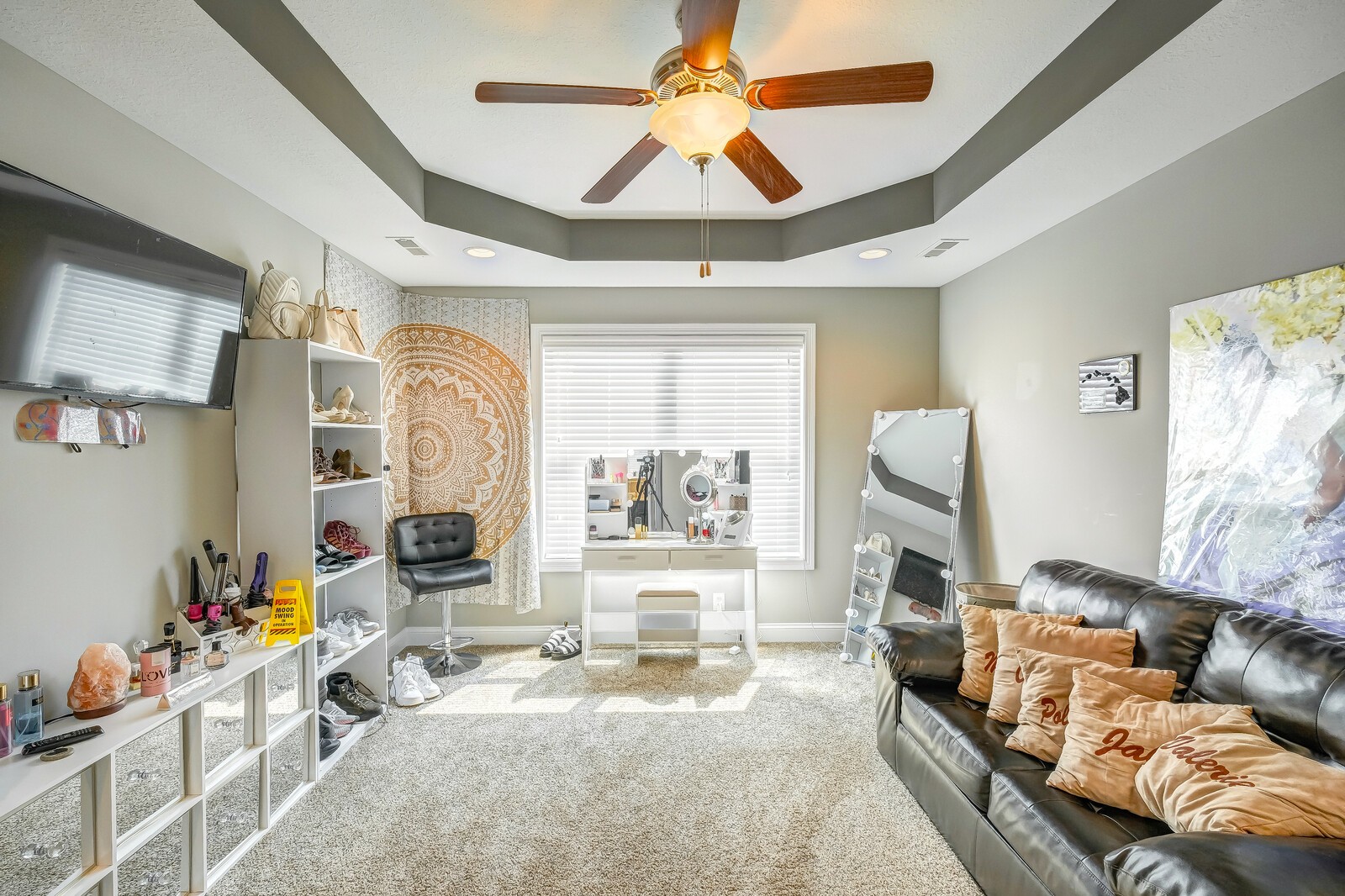 1487 Raven Road Clarksville, TN 37042 - Photo 39 of 44 a living room with furniture a chandelier and a large window