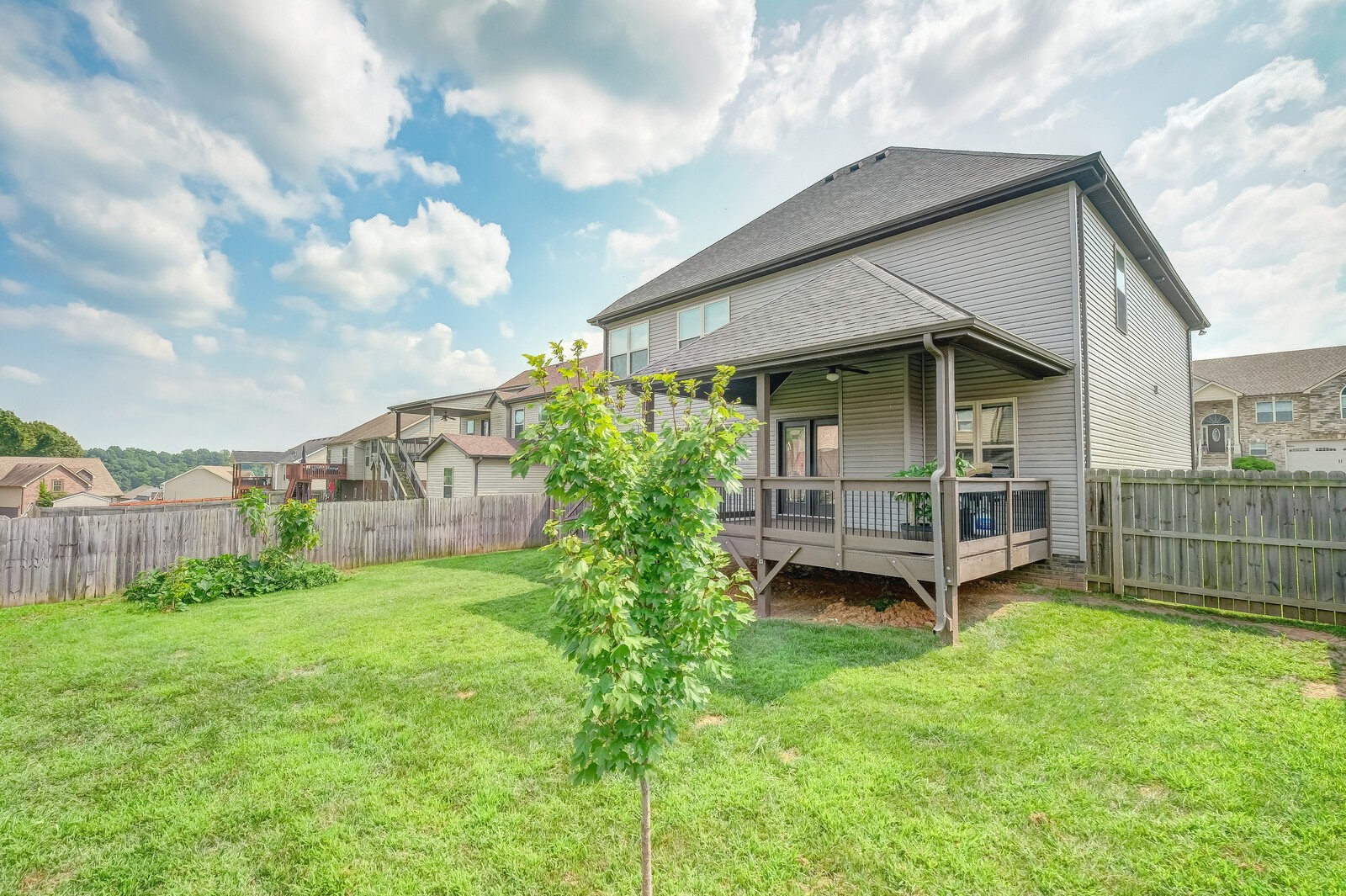1487 Raven Road Clarksville, TN 37042 - Photo 44 of 44 a view of a house with a yard and sitting area
