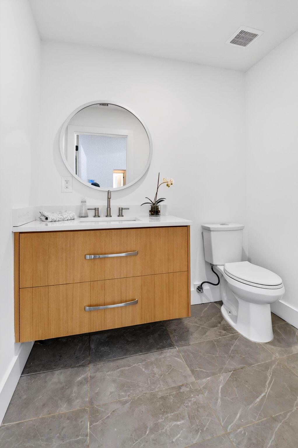 832 Appleby Street Boca Raton, FL 33487 - Photo 16 of 35 POWDER ROOM