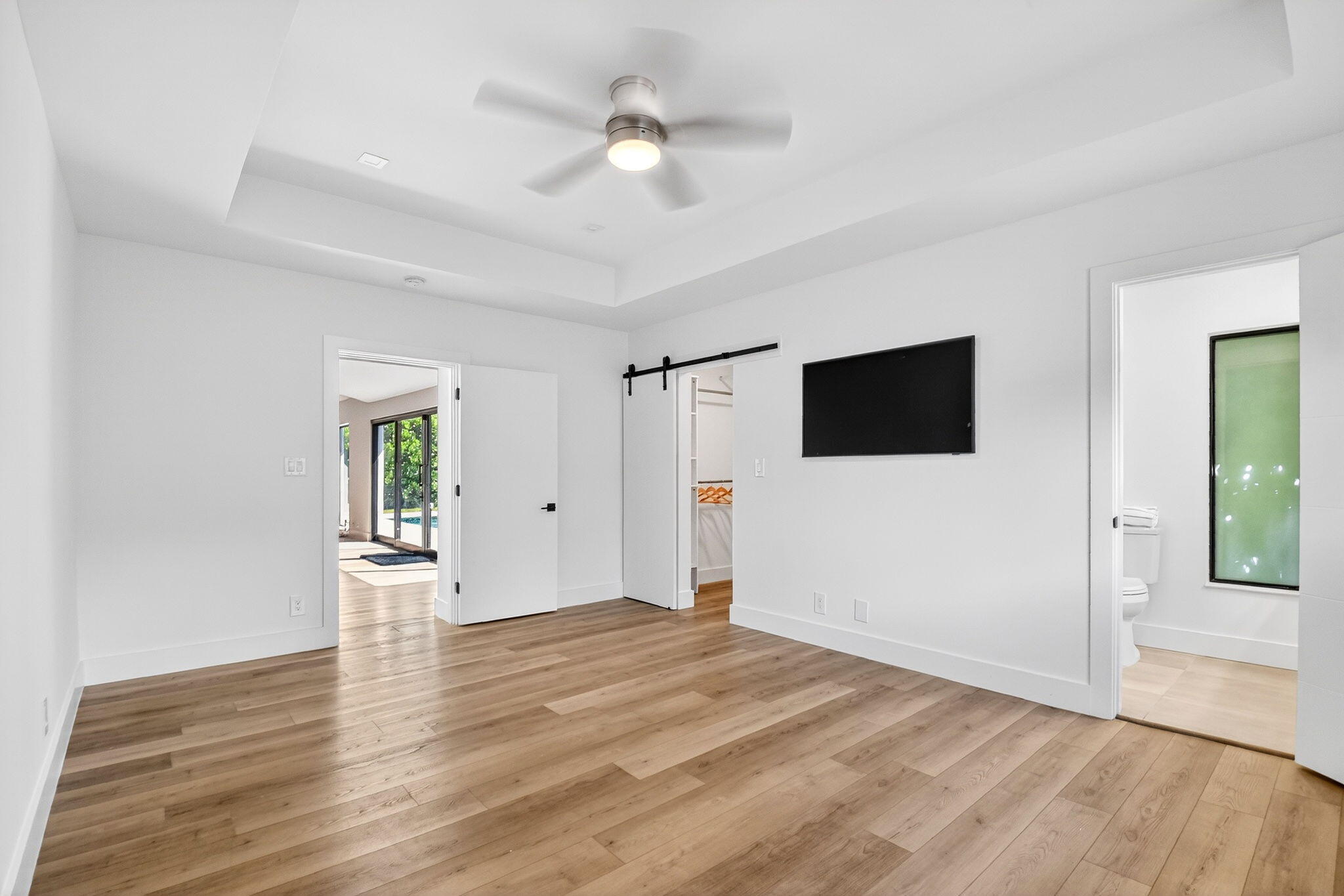 832 Appleby Street Boca Raton, FL 33487 - Photo 18 of 35 PRIMARY BEDROOM
