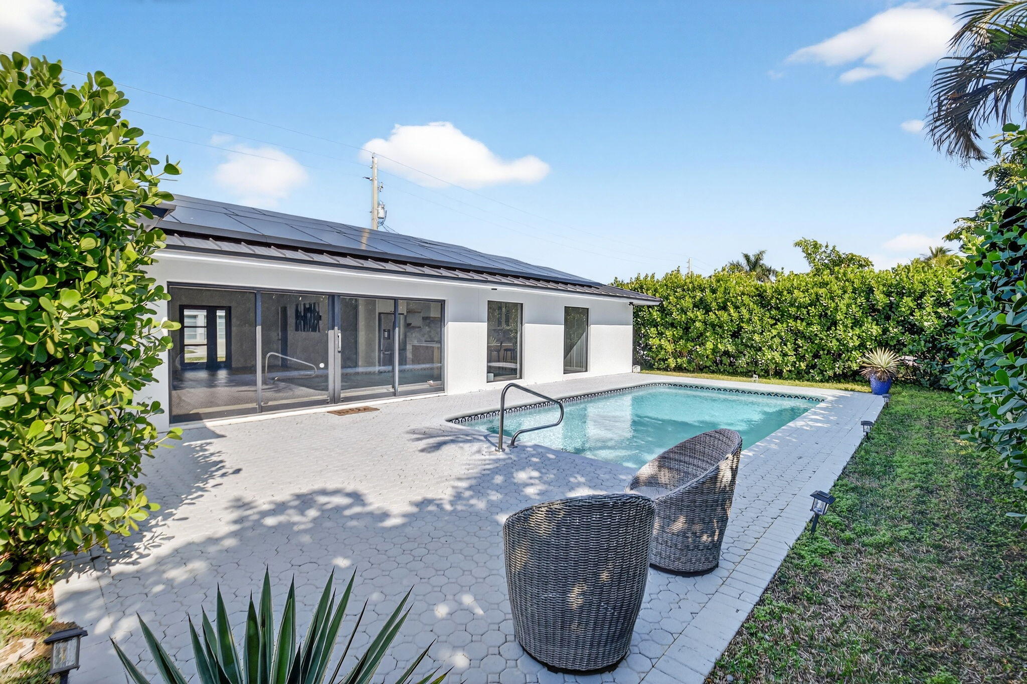 832 Appleby Street Boca Raton, FL 33487 - Photo 28 of 35 BACKYARD