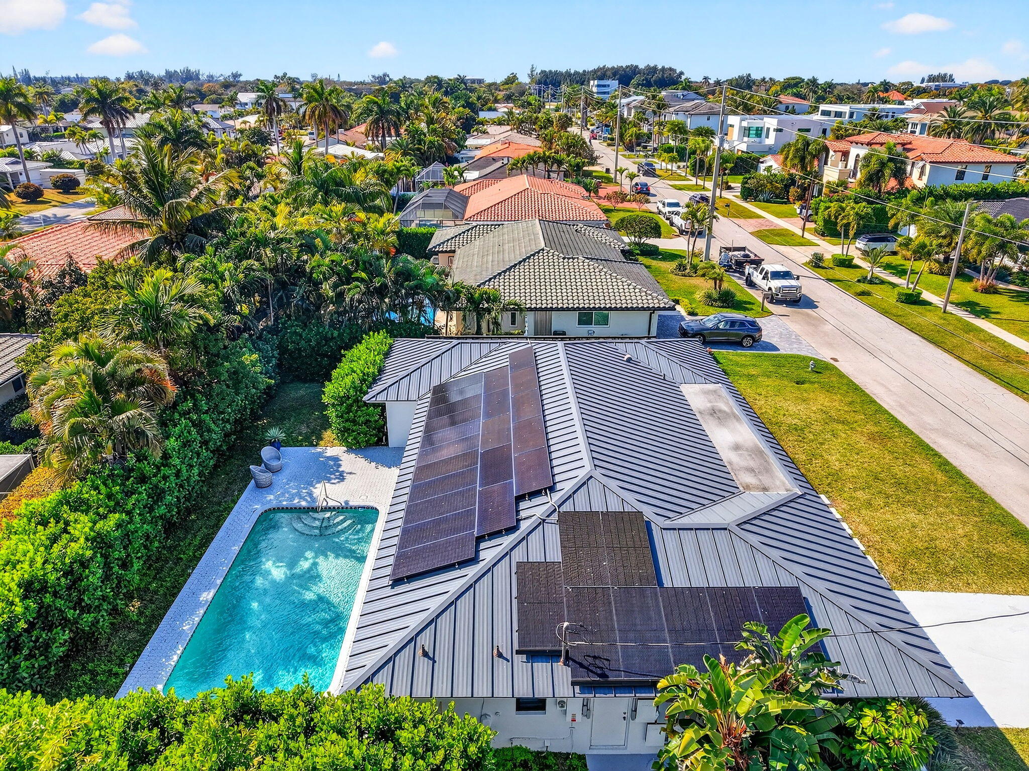832 Appleby Street Boca Raton, FL 33487 - Photo 31 of 35 TESLA ROOF