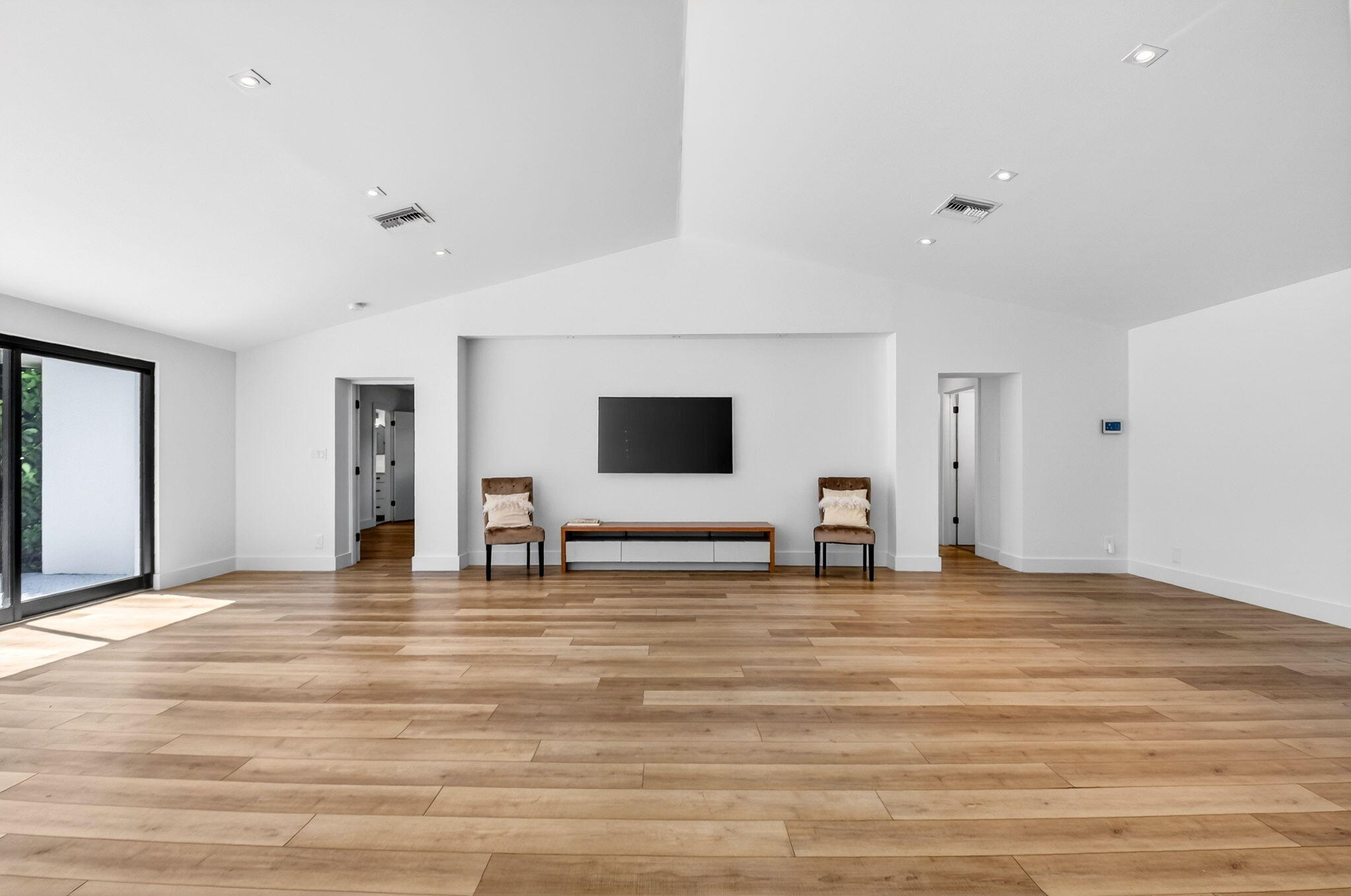 832 Appleby Street Boca Raton, FL 33487 - Photo 4 of 35 LIVING ROOM