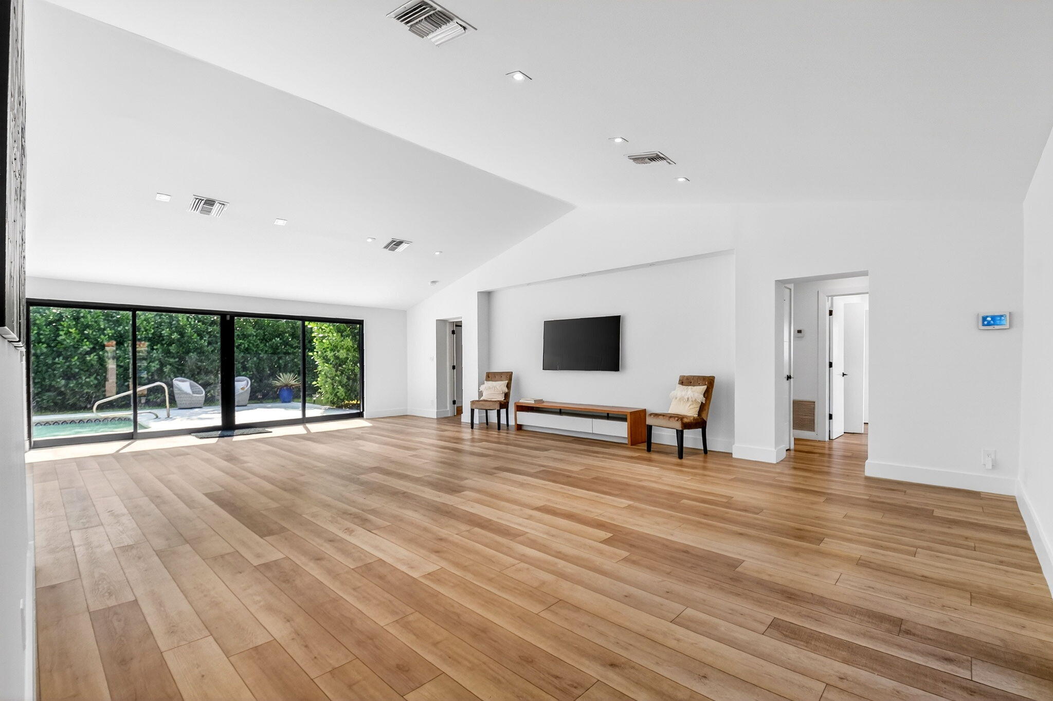 832 Appleby Street Boca Raton, FL 33487 - Photo 5 of 35 LIVING ROOM