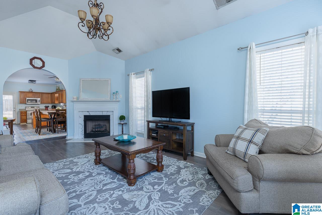 131 Stonehaven Trail Pelham, AL 35124 - Photo 4 of 29
