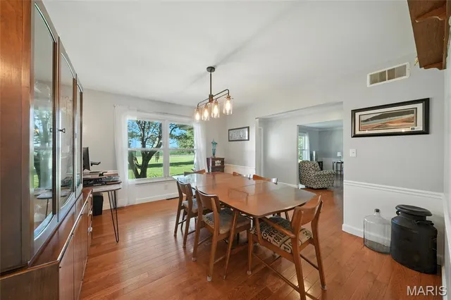 $585,000 | 7447 Highway 94, Portage Des Sioux, MO 63373