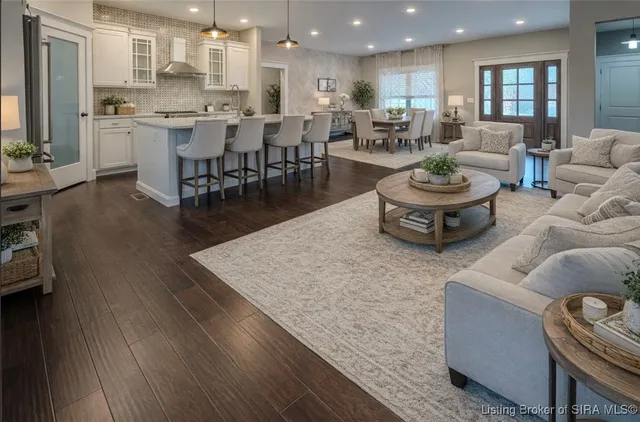 $585,000 | 2605 Deville Drive, Floyds Knobs, IN 47119