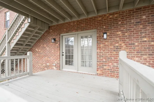 $585,000 | 2605 Deville Drive, Floyds Knobs, IN 47119