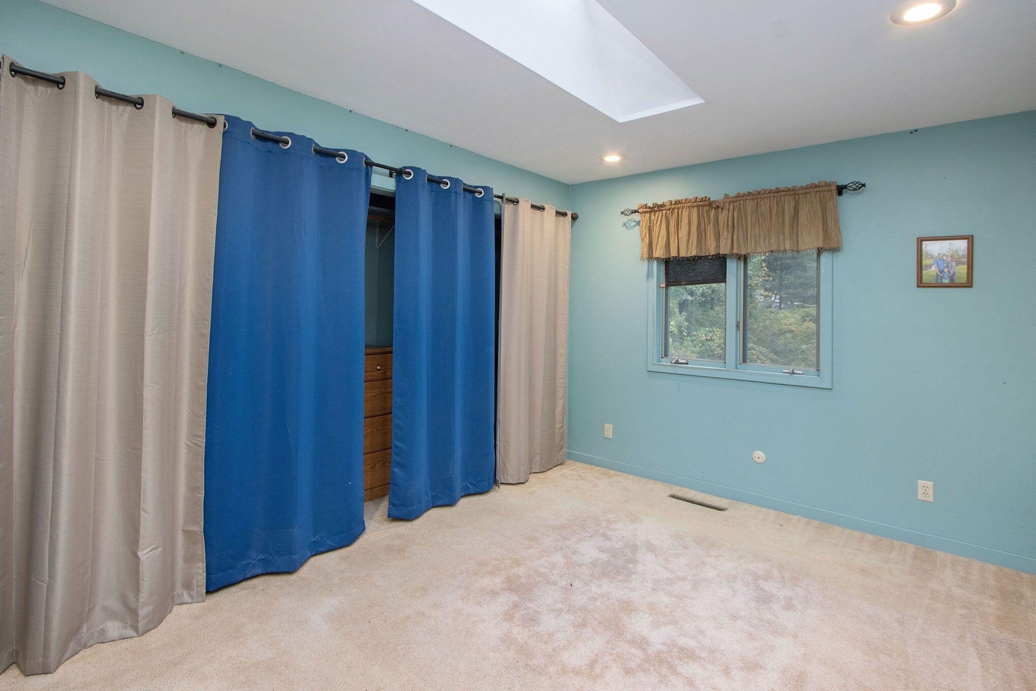 22601 Struwin Road Battle Creek, MI 49017 - Photo 10 of 26 9