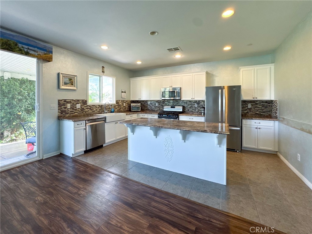 37184 Running Springs Road Murrieta, CA 92563 - Photo 13 of 68