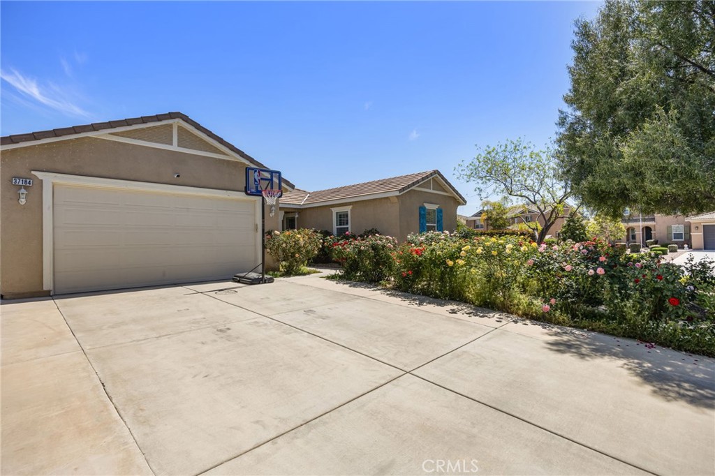 37184 Running Springs Road Murrieta, CA 92563 - Photo 2 of 68