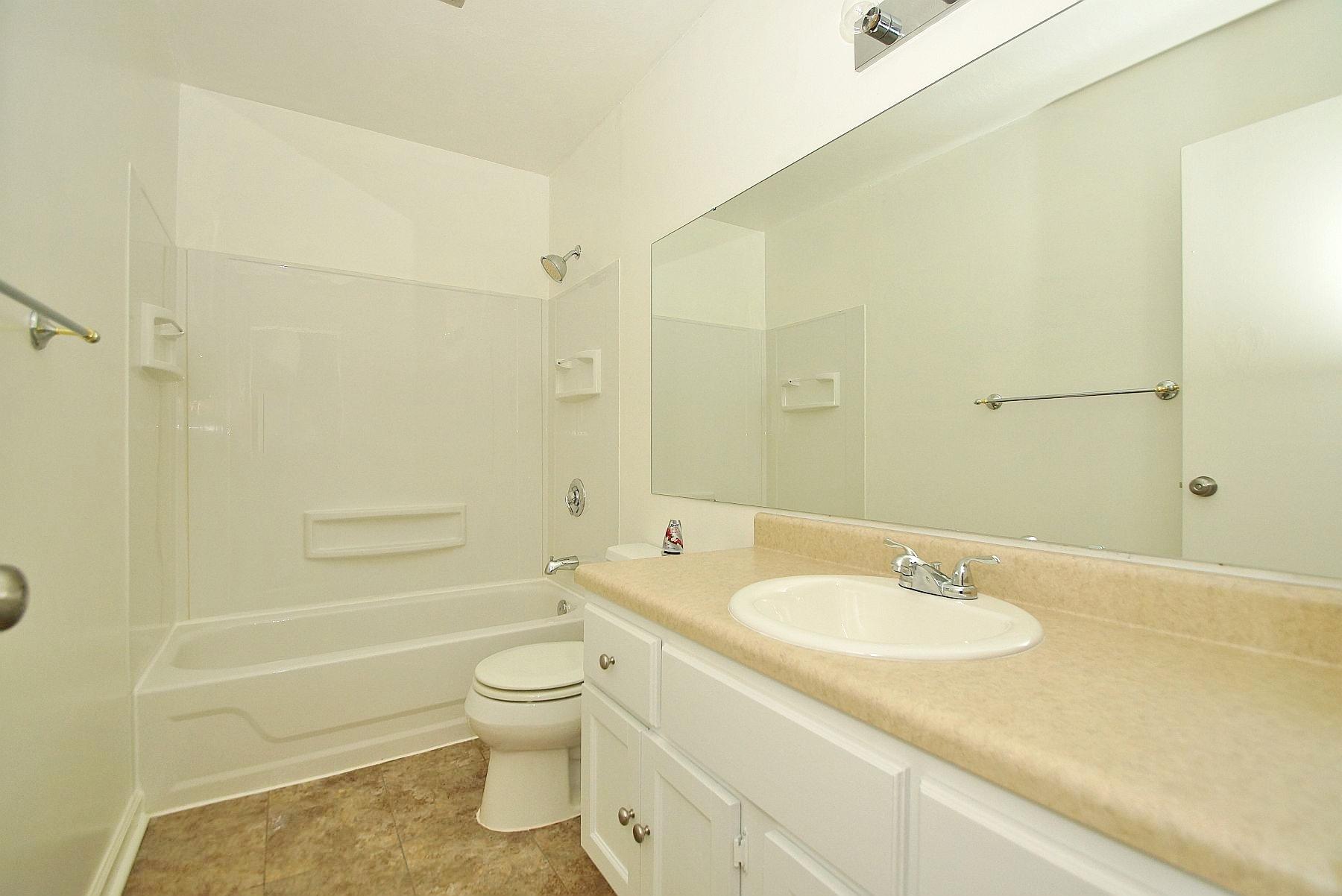 6128 Plantation Road Roanoke, VA 24019 - Photo 18 of 39 18