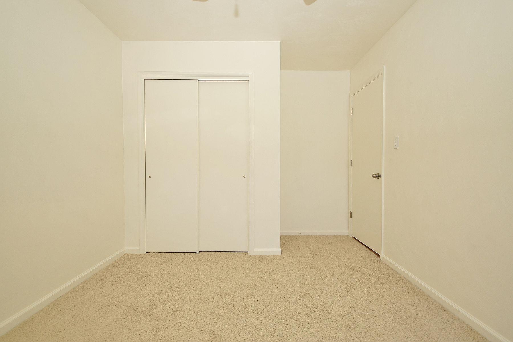 6128 Plantation Road Roanoke, VA 24019 - Photo 23 of 39 23