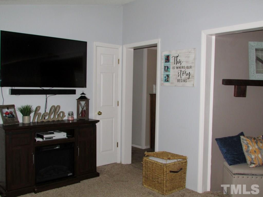 253 Patterson Drive Roxboro, NC 27573 - Photo 5 of 25 Gallery Image 5