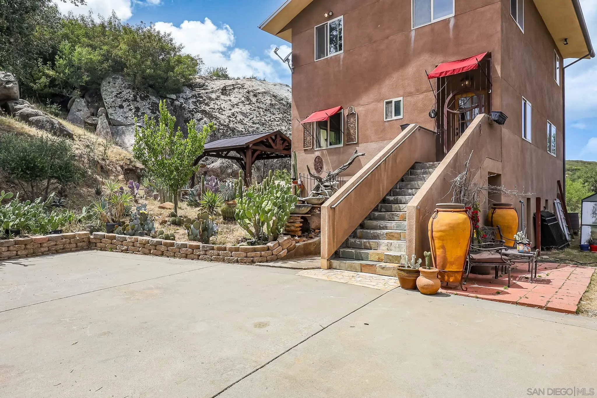 20841 Deerhorn Valley Road Jamul, CA 91935 - Photo 6 of 56
