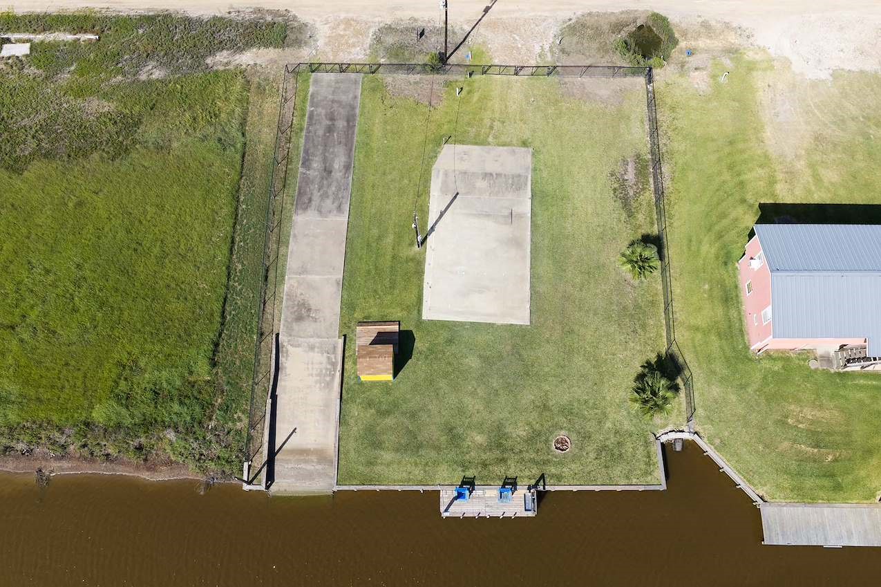 683 Hall Road Sargent, TX 77414 - Photo 14 of 16
