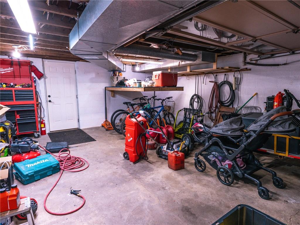 175 Powell Road Butler, PA 16002 - Photo 48 of 50 Garage