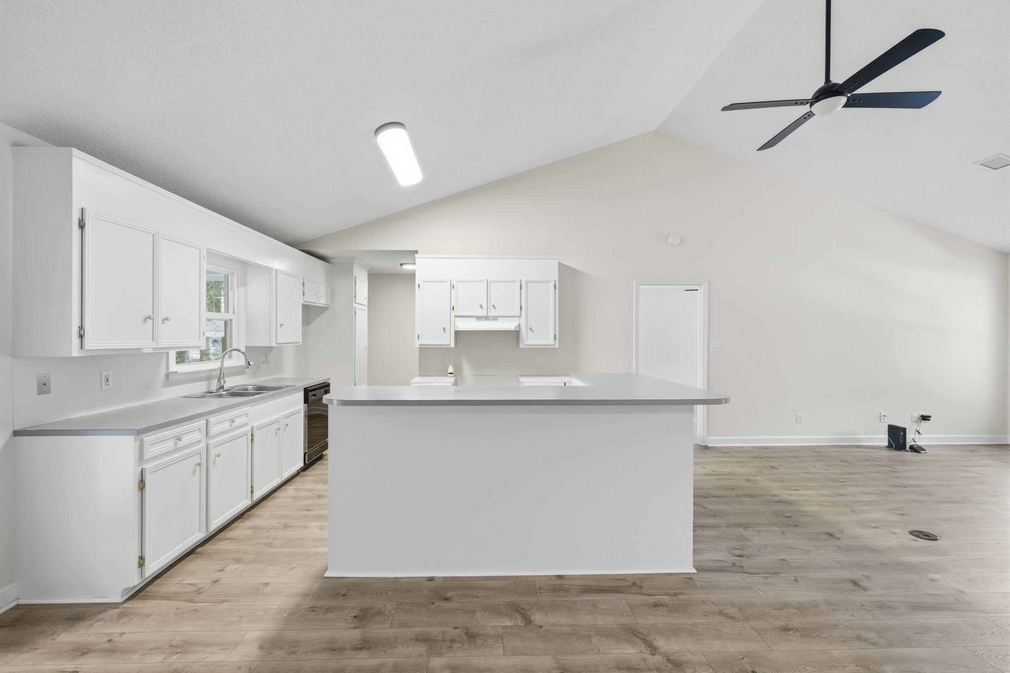 3556 Golden Rod Court Murrells Inlet, SC 29576 - Photo 8 of 38