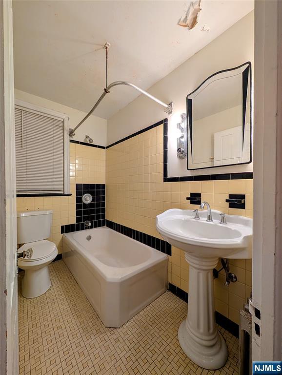 88 Franklin Turnpike, Unit 2 Waldwick, NJ 07463 - Photo 17 of 18