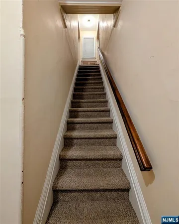 $2,500 | 88 Franklin Turnpike, Unit 2, Waldwick, NJ 07463