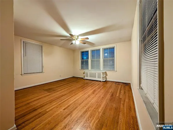 $2,500 | 88 Franklin Turnpike, Unit 2, Waldwick, NJ 07463