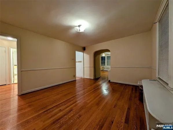 $2,500 | 88 Franklin Turnpike, Unit 2, Waldwick, NJ 07463