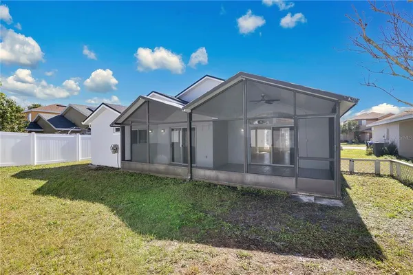 $2,250 | 1538 Avleigh Circle, Orlando, FL 32824