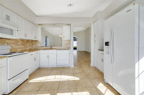 $2,250 | 1538 Avleigh Circle, Orlando, FL 32824