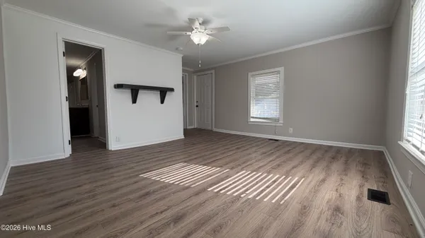 $1,400 | 3746 Cameron Street, Farmville, NC 27828