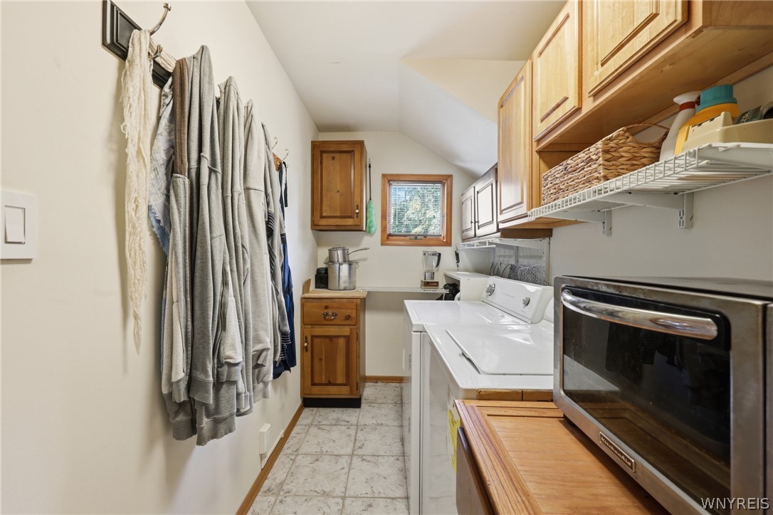 5224 Old Goodrich Road Clarence, NY 14031 - Photo 8 of 29