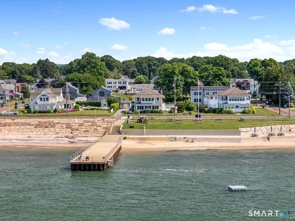 $1,950,000 | 420 Maple Avenue, Old Saybrook, CT 06475