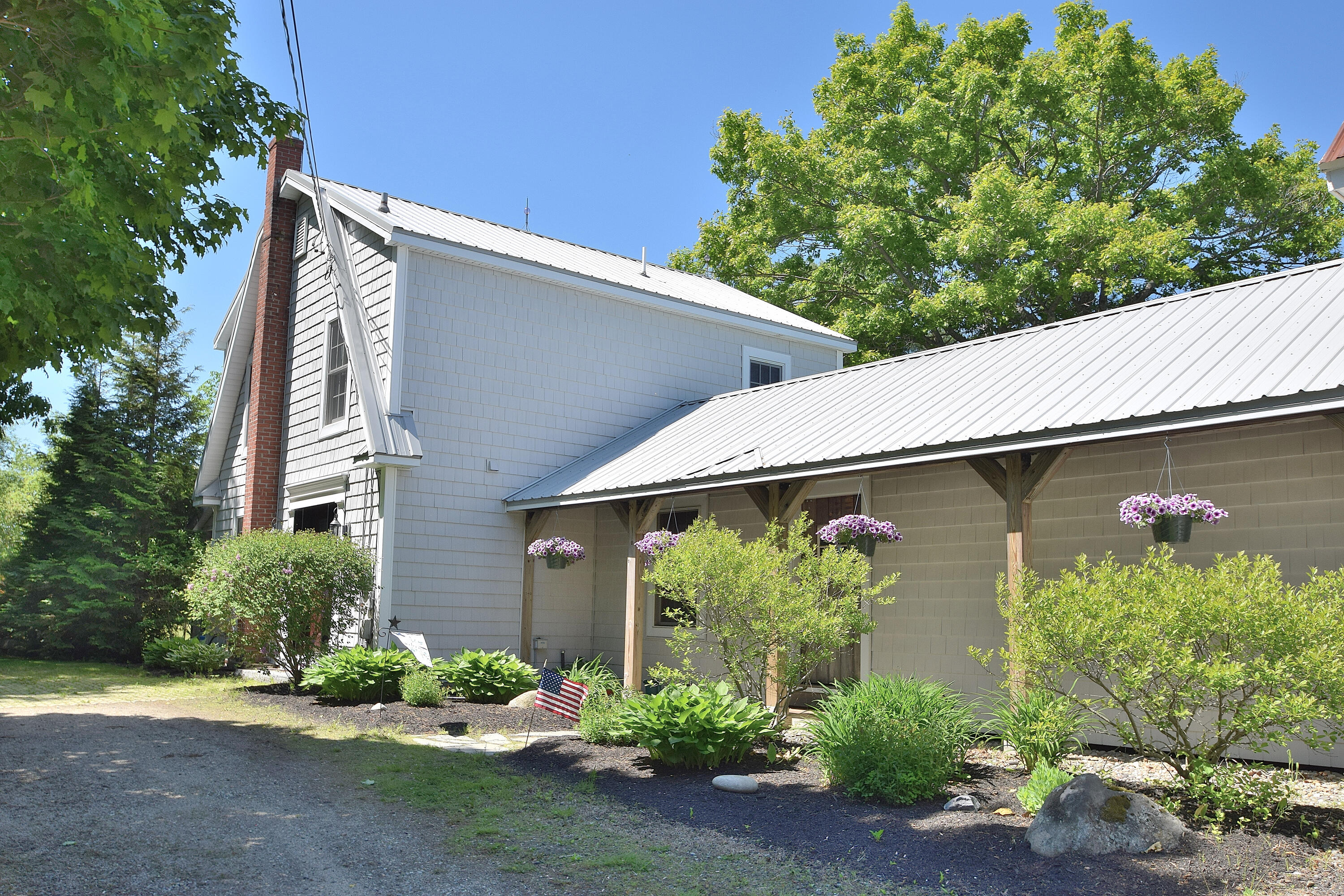 457 Lisbon Road Sabattus, ME 04280 - Photo 2 of 105 DSC_0003
