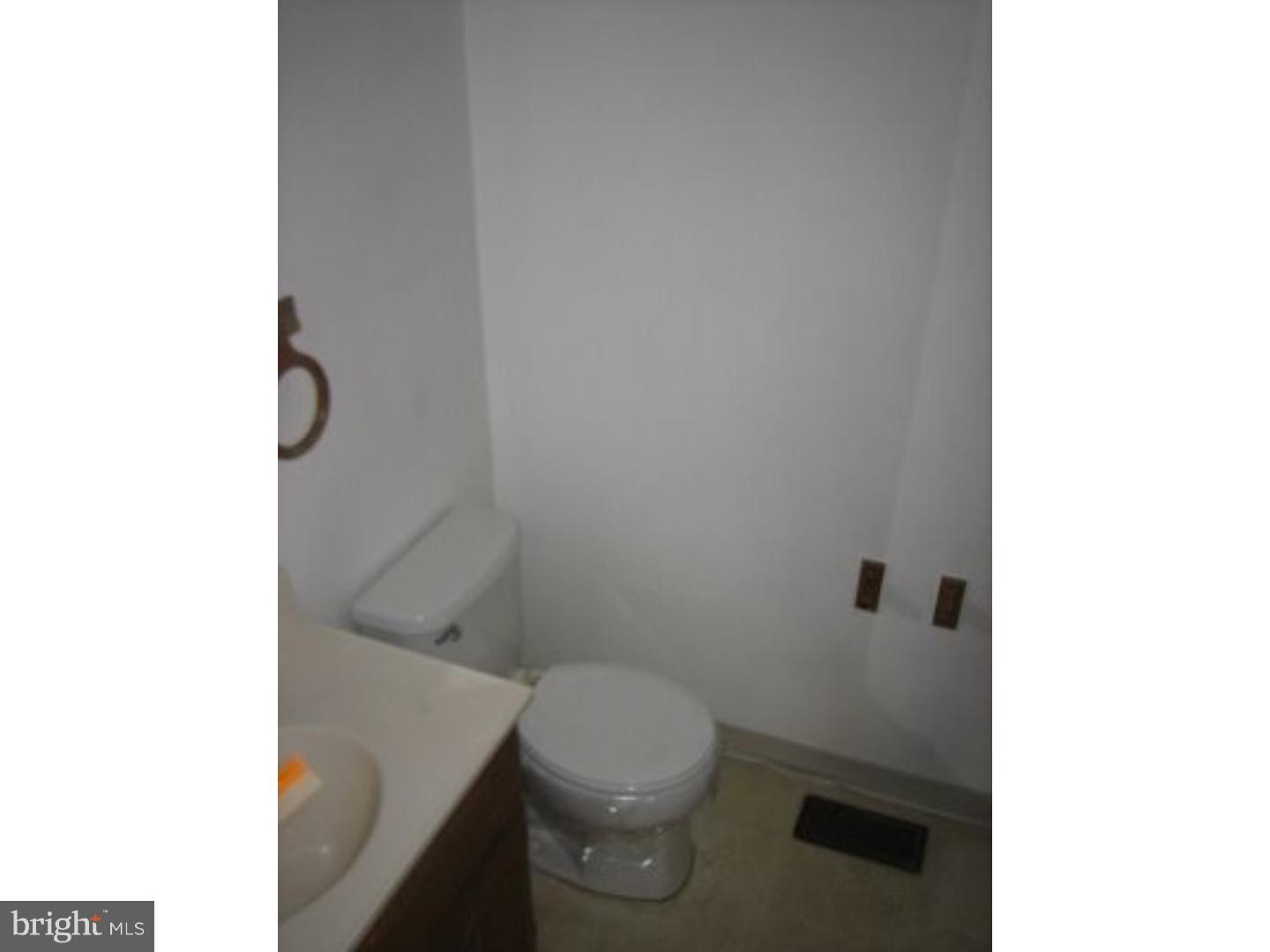 98 East Cohawkin Road Clarksboro, NJ 08020 - Photo 9 of 11 Bathroom