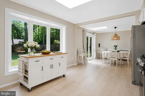 $1,250,000 | 11117 Whisperwood Lane, North Bethesda, MD 20852