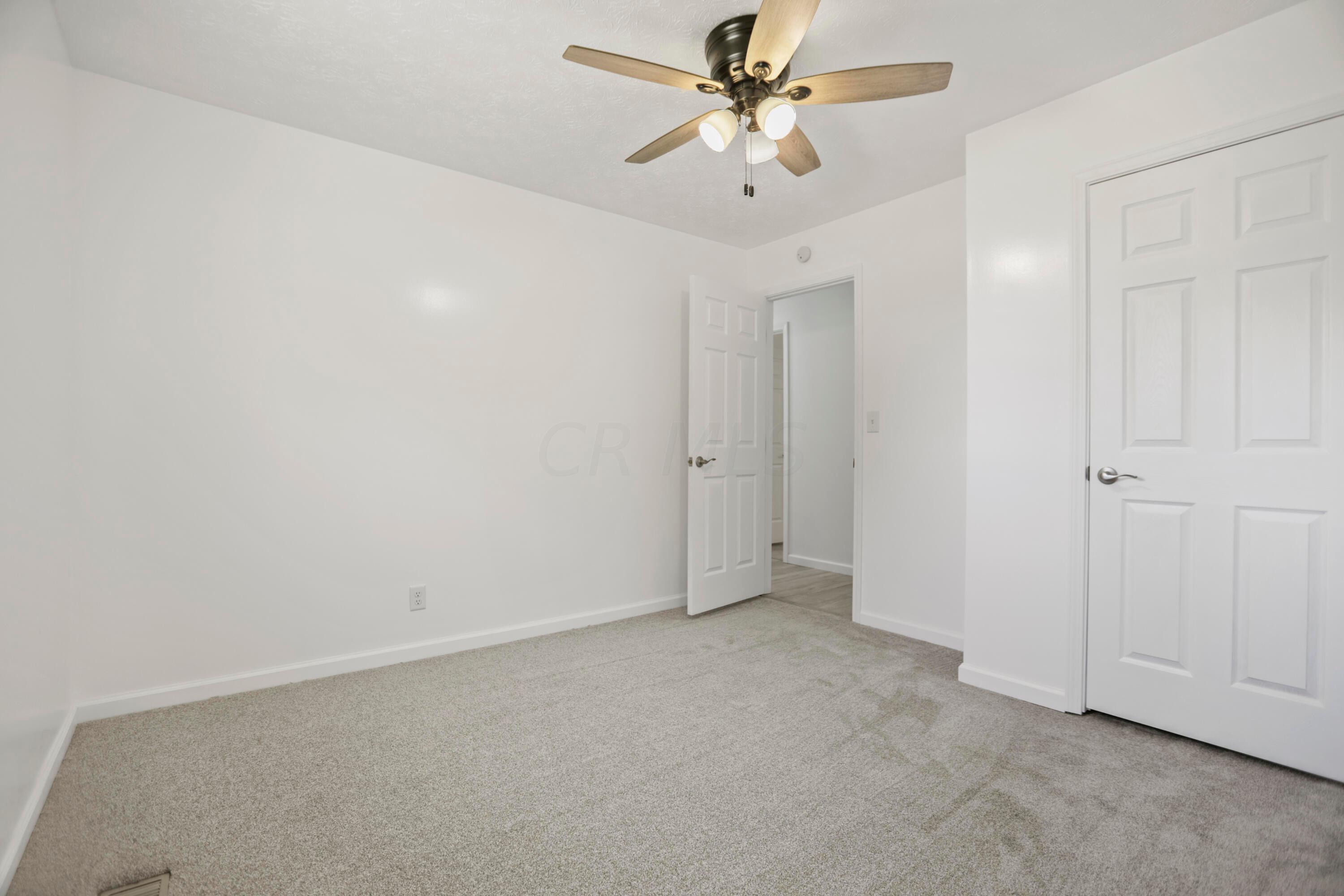 197 Helen Road Southwest Pataskala, OH 43062 - Photo 41 of 53 R82A7093